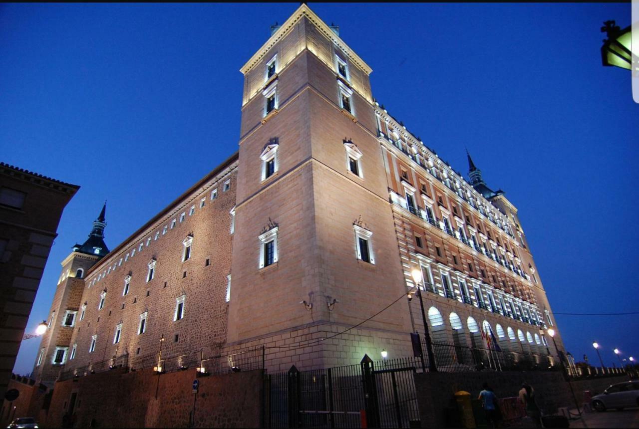 Lofts Amantes De Toledo- Loft Alcazar Apartment Exterior foto